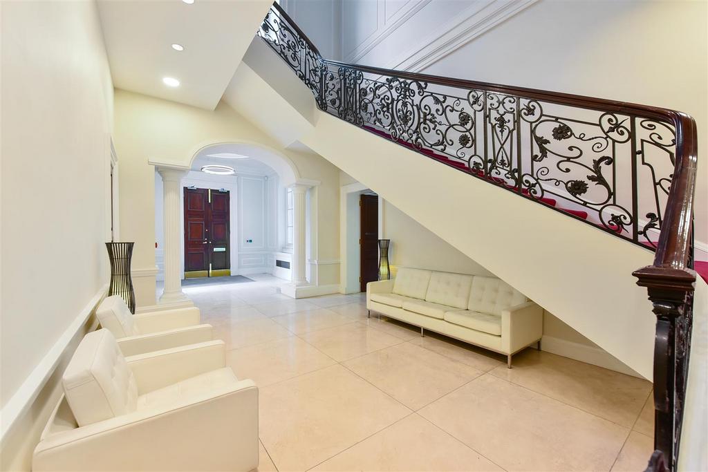 Flat 1 4 Connaught Place (9).JPG
