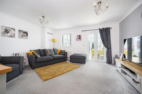 3 bedroom semi-detached house for sale, 3 Ladbrook Close, Elmsett, Ipswich, Suffolk, IP7 6LD