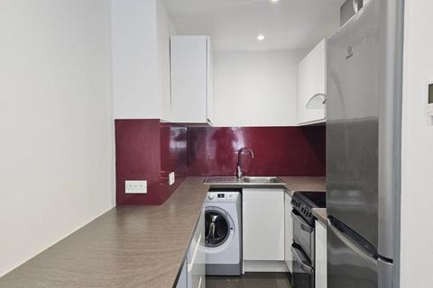 1 bedroom flat to rent, Compton Street, Eastbourne BN21