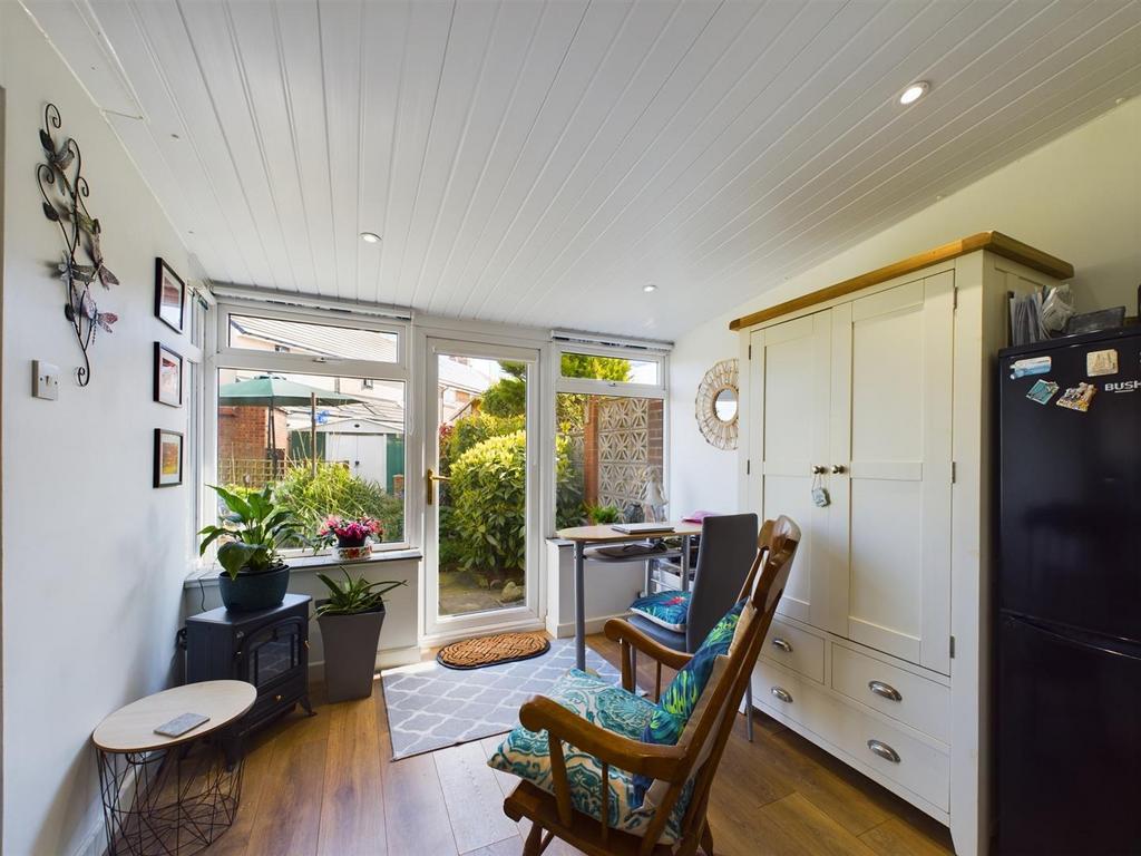 Garden room.jpg