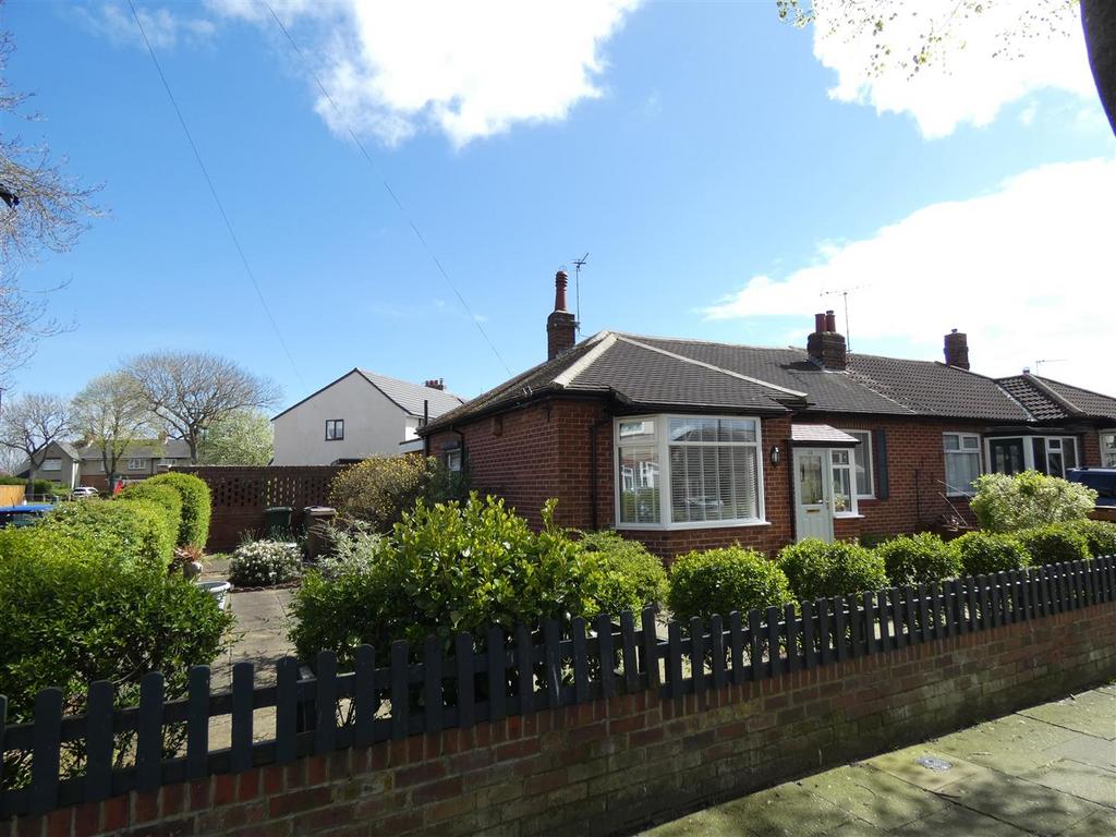 40 Roxby ext 2.JPG