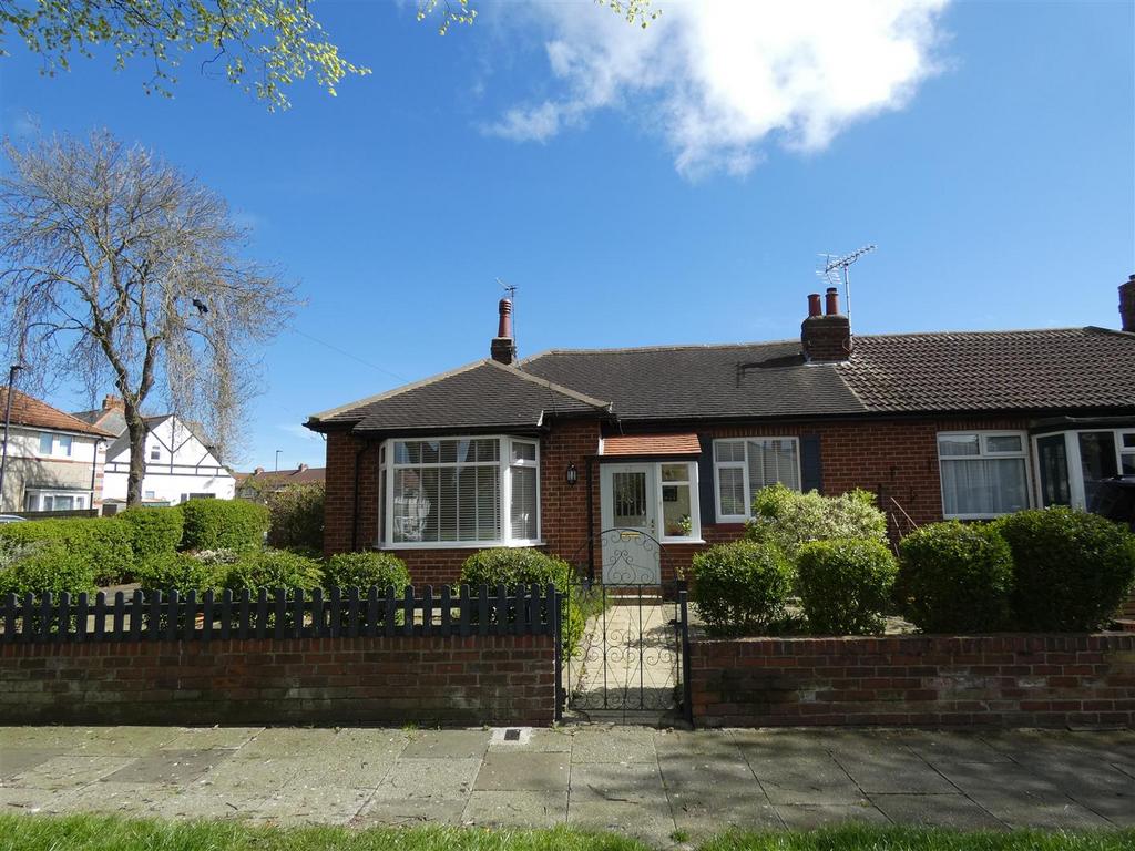 Roxby Gardens, North Shields 2 bed bungalow for sale £225,000