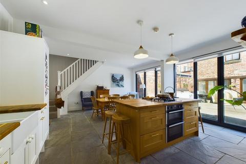 3 bedroom detached house for sale, Front Street, Tynemouth