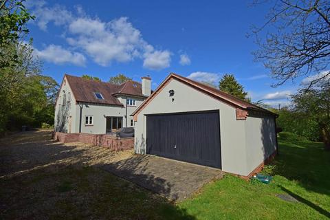 Ridgeway Alcester Road, Finstall, Bromsgrove, B60 1EW