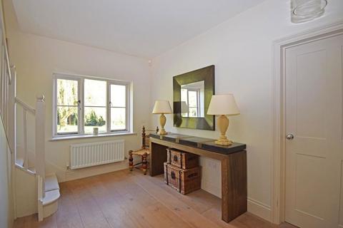 Ridgeway Alcester Road, Finstall, Bromsgrove, B60 1EW