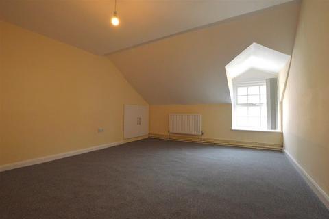 2 bedroom flat to rent, The Old Stables, Harrogate HG1