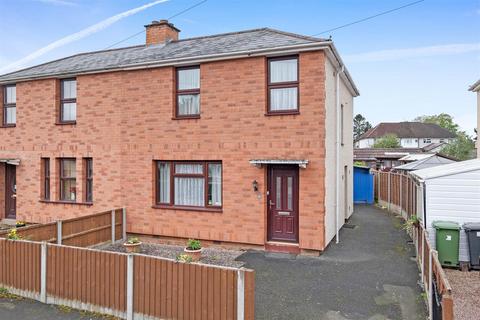 3 bedroom semi-detached house for sale, Coventry Avenue, St. John's, Worcester