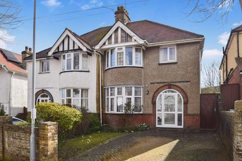 3 bedroom semi-detached house for sale, Chamberlain Road, Eastbourne BN21