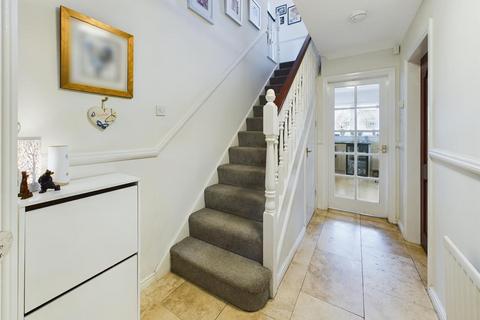5 bedroom detached house for sale, The Maples, Abbeymead, Gloucester
