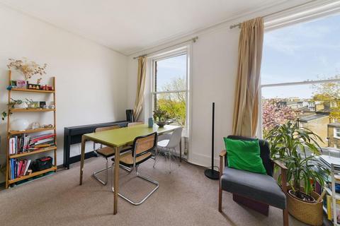 3 bedroom flat for sale, Corinne Road, Tufnell Park