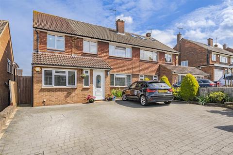 4 bedroom semi-detached house for sale, Harvest Road, Bushey WD23