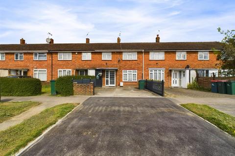 3 bedroom terraced house for sale, Cherry Lane, Crawley
