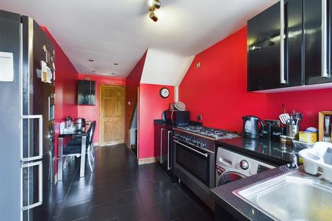 3 bedroom terraced house for sale, Cherry Lane, Crawley