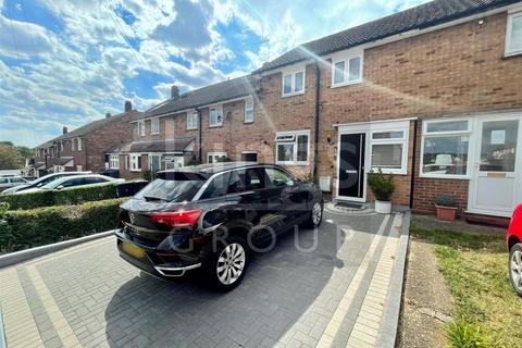 13 Maple Springs, Waltham Abbey, EN9 3LW