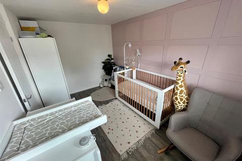 13 Maple Springs, Waltham Abbey, EN9 3LW