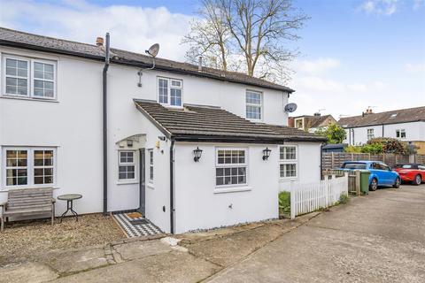 2 bedroom terraced house for sale, Rushett Close, Thames Ditton