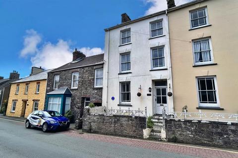 5 bedroom townhouse for sale, Nun Street, St Davids