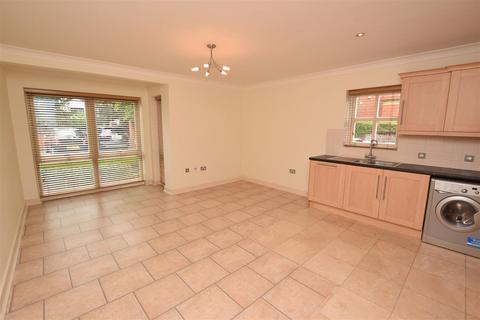 1 bedroom flat to rent, Bargate, Grimsby DN34