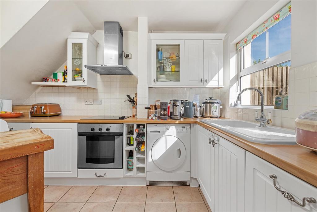 Westoning Road, Harlington, Dunstable 3 bed cottage for sale £350,000