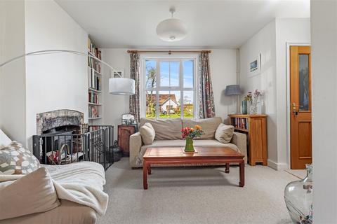 3 bedroom cottage for sale, Westoning Road, Harlington, Dunstable
