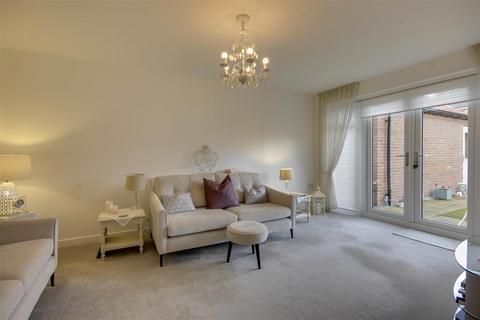 20 Cape Drive, Anlaby, Hull, HU10 7FP