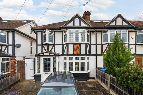 12 Wolsey Drive, Kingston Upon Thames, KT2 5DN