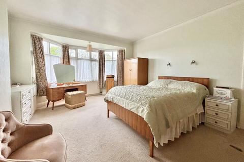 114 Wickham Way, Beckenham, BR3 3AR