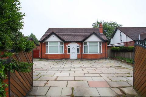 3 bedroom detached bungalow to rent, Georges Road, Sale, Cheshire, M33