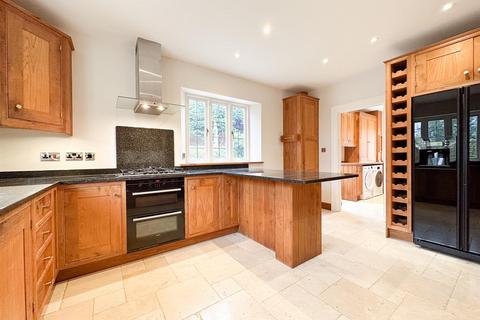 5 bedroom house to rent, Winchcombe, Cheltenham GL54 5JS