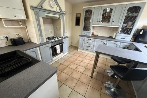 2 bedroom detached bungalow for sale, Westfield Road, Swadlincote DE11