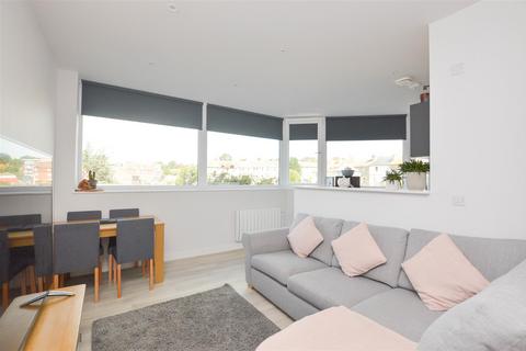 2 bedroom flat for sale, 20 Upperton Road, Eastbourne