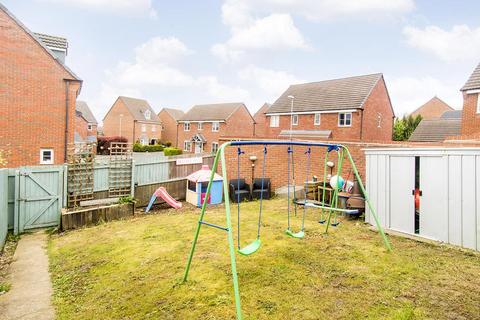 4 bedroom semi-detached house for sale, Moseley Avenue, Market Harborough