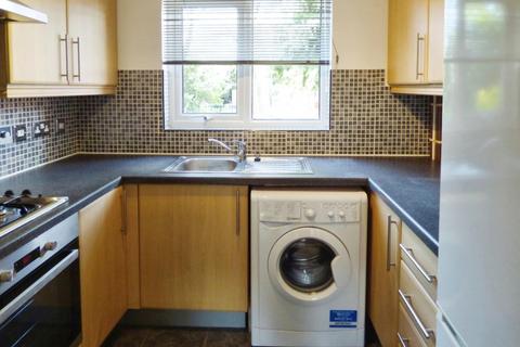 1 bedroom maisonette to rent, Carew Close, Stratford-upon-Avon
