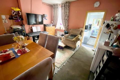 5 Maidstone Road, Lowestoft, NR32 2AY