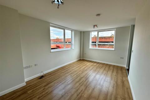 1 bedroom flat for sale, Upper Street, Fleet GU51