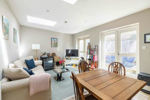 2 bedroom flat to rent, Fulham High Street, Fulham, SW6