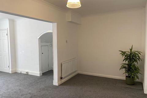 2 bedroom end of terrace house for sale, Kirklands Road, HULL, HU5 5AX