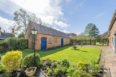 5 bedroom farm house for sale, Stapleford Road, Whissendine, LE15