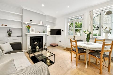 2 bedroom flat for sale, Rostrevor Road, London