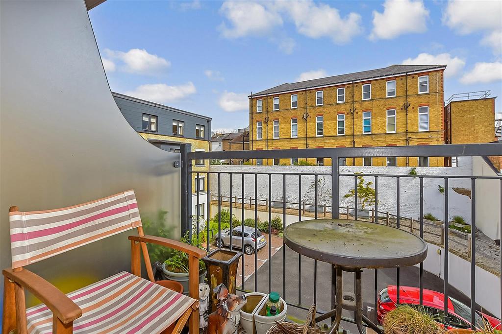 Balcony / Terrace