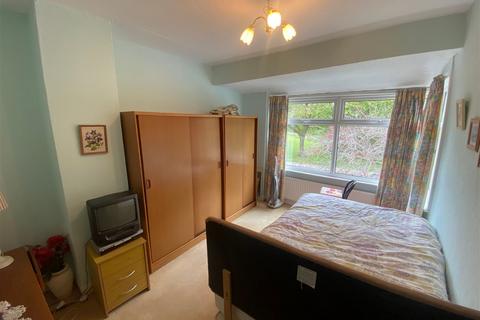 116 Foxdenton Lane, Chadderton, Oldham, OL9 9QR