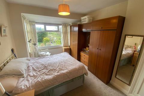 116 Foxdenton Lane, Chadderton, Oldham, OL9 9QR