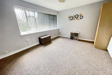 1 bedroom ground floor flat for sale, Yardley Wood Road, Birmingham B13