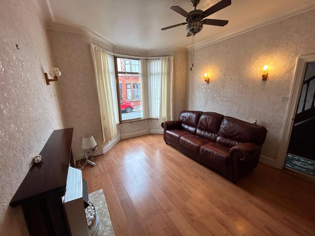 Loreburn Road, Wavertree, Liverpool... 3 bed terraced house £125,000