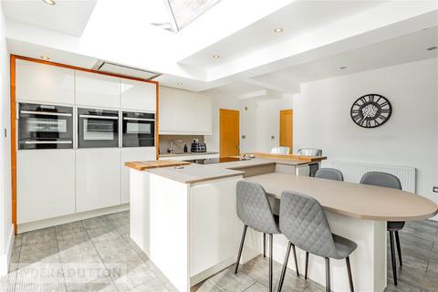 439 Broadway, Chadderton, Oldham, OL9 8AP