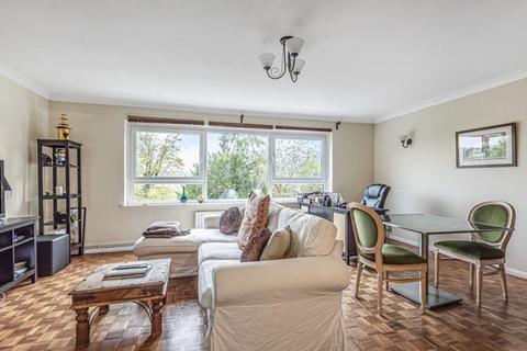 2 bedroom flat for sale, Altamont Westview Road, Warlingham CR6