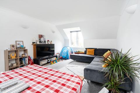 2 bedroom apartment for sale, Ducklington Lane, Witney, OX28