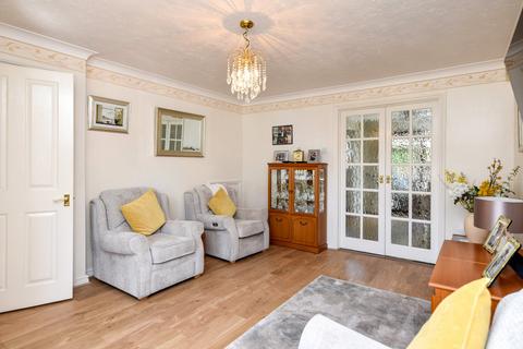41 Sedgemoor, Shoeburyness, Southend-on-sea, SS3 8AX