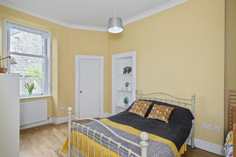 2 bedroom flat for sale, Hermitage Park, Edinburgh