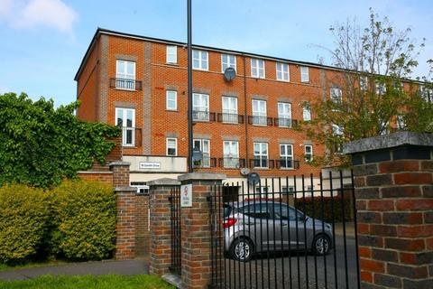 2 bedroom flat for sale, Gareth Drive, London, N9